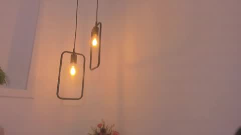 Snapshot of bellota_flak chatting on December 10, 2024, 8:19 am Bellota Flak online show from December 10, 2024, 8:19 am