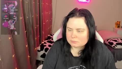 LinaBoo online show from March 3, 2026, 4:51 am