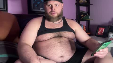 Snapshot of bellyinfluencer chatting on November 18, 2025, 8:02 pm Belly influencer online show from November 18, 2025, 8:02 pm