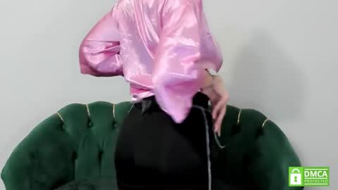 OnlyFans belovedkhlloe  online show from February 6, 2025, 5:30 pm