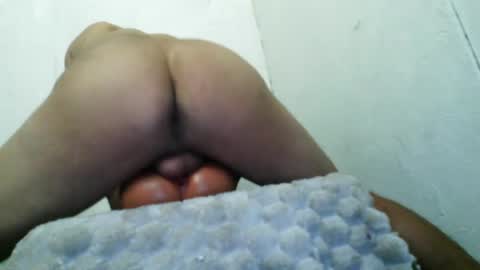 Snapshot of bemysecrett chatting on February 10, 2025, 7:49 pm bemysecrett online show from February 10, 2025, 7:49 pm