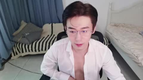 Snapshot of ben705676 chatting on September 21, 2025, 2:40 pm Ben online show from September 21, 2025, 2:40 pm