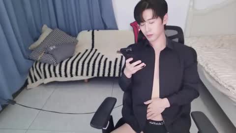 Snapshot of ben705676 chatting on September 24, 2025, 3:04 pm Ben online show from September 24, 2025, 3:04 pm