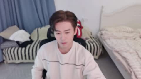 Snapshot of ben705676 chatting on November 21, 2025, 1:21 pm Ben online show from November 21, 2025, 1:21 pm