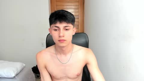 Snapshot of benavides_anthony chatting on September 17, 2025, 7:48 pm Anthony online show from September 17, 2025, 7:48 pm