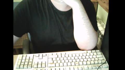 bender_35 online show from February 26, 2025, 12:38 am