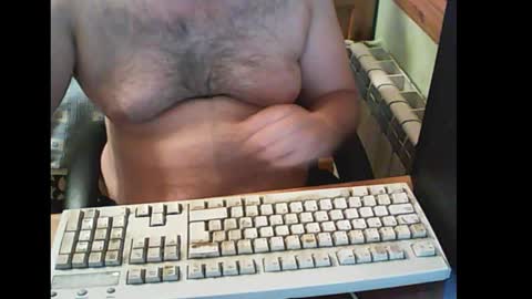 bender_35 online show from October 9, 2025, 5:11 pm