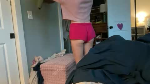 Snapshot of bendlikebecks chatting on February 15, 2026, 2:58 pm bendlikebecks online show from February 15, 2026, 2:58 pm