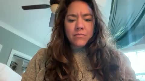 Snapshot of bendlikebecks chatting on April 23, 2026, 11:53 am bendlikebecks online show from April 23, 2026, 11:53 am