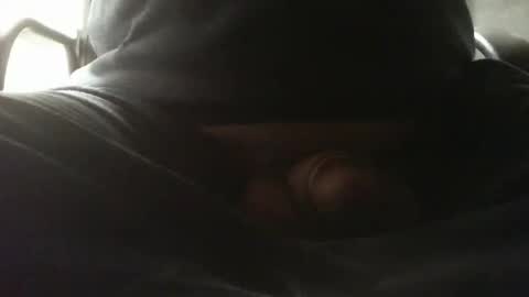 beninoam75 online show from March 6, 2026, 11:28 am