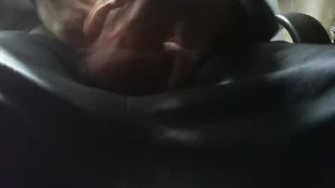 beninoam75 online show from March 8, 2026, 4:33 pm