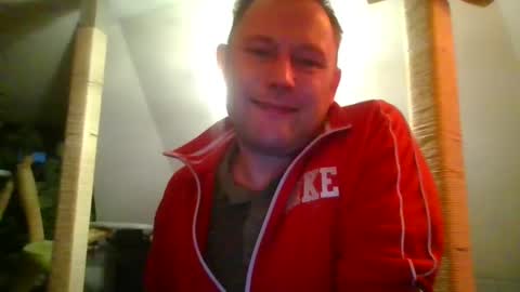 benizio online show from December 26, 2024, 4:04 pm