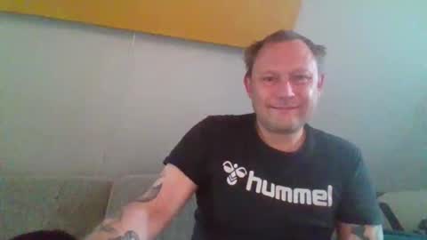 benizio online show from March 31, 2026, 8:59 am