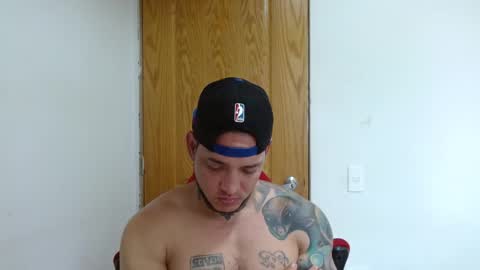 benjamin_isaac online show from September 29, 2025, 11:59 am