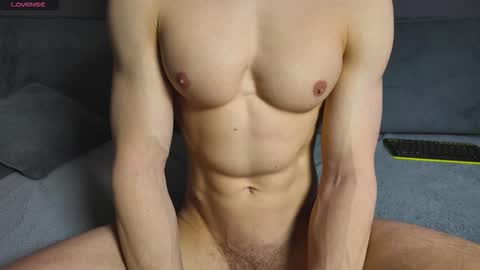 benjaminkarl02 online show from February 28, 2026, 9:10 am