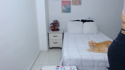 Snapshot of benny_austin chatting on December 30, 2024, 7:11 pm benny online show from December 30, 2024, 7:11 pm