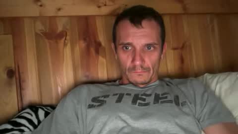 Snapshot of bennymn chatting on June 7, 2026, 5:06 pm benny and innocentvixon online show from June 7, 2026, 5:06 pm