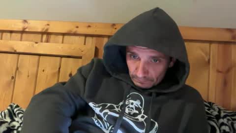 Snapshot of bennymn chatting on June 17, 2026, 11:38 pm benny and innocentvixon online show from June 17, 2026, 11:38 pm