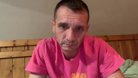 Snapshot of bennymn chatting on June 24, 2026, 5:39 am benny and innocentvixon online show from June 24, 2026, 5:39 am