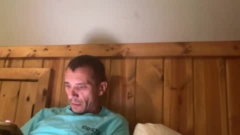 Snapshot of bennymn chatting on August 7, 2026, 8:44 pm benny and innocentvixon online show from August 7, 2026, 8:44 pm