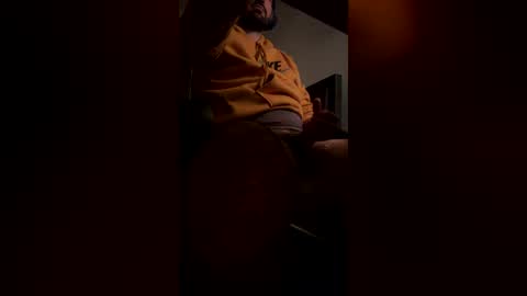 bennytto_camela online show from July 29, 2026, 8:56 am