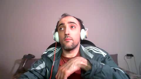 bentish online show from December 16, 2024, 5:33 pm