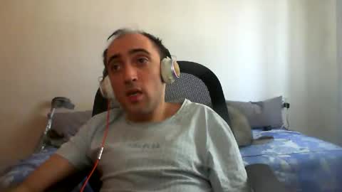 bentish online show from September 21, 2025, 8:05 am