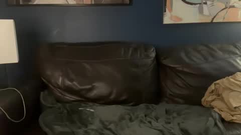 bentleyyjames007 online show from January 11, 2025, 7:28 am