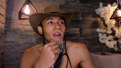 bento_fox online show from September 25, 2025, 5:11 am