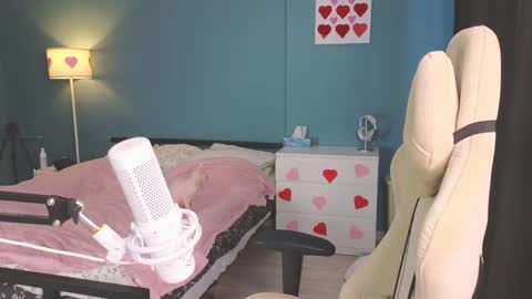 Alice online show from February 18, 2025, 11:33 am