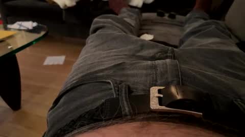 benz10001 online show from January 9, 2026, 12:24 am