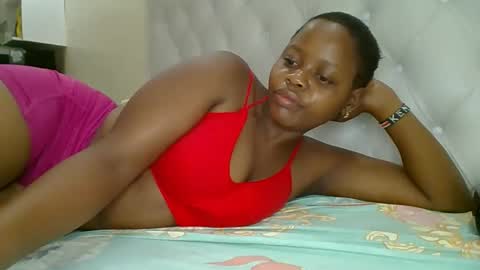 Snapshot of berbie_eva chatting on December 17, 2025, 5:57 am Berbie eva online show from December 17, 2025, 5:57 am