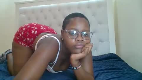 Snapshot of berbie_eva chatting on December 17, 2025, 7:42 pm Berbie eva online show from December 17, 2025, 7:42 pm