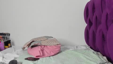 beren online show from January 17, 2026, 9:03 am