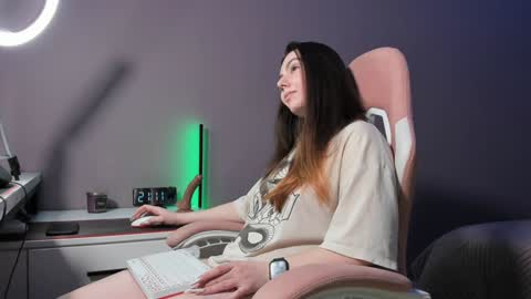 BeriesNiks online show from December 28, 2024, 2:10 pm