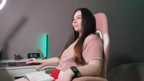 BeriesNiks online show from February 25, 2025, 12:13 pm