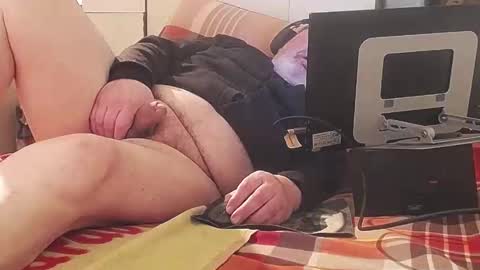 Snapshot of berlinerbaer1963 chatting on September 23, 2025, 7:28 pm berlinerbaer1963 online show from September 23, 2025, 7:28 pm