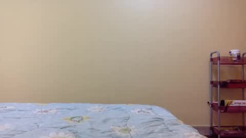 Snapshot of bermudatriangle12 chatting on November 12, 2025, 6:14 am tixxie online show from November 12, 2025, 6:14 am