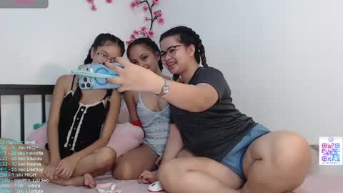 SnowClairee online show from July 8, 2026, 6:51 am