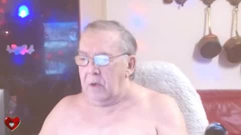 Snapshot of best127 chatting on February 22, 2025, 11:35 am jean online show from February 22, 2025, 11:35 am