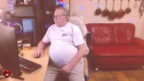 Snapshot of best127 chatting on February 22, 2025, 5:46 pm jean online show from February 22, 2025, 5:46 pm