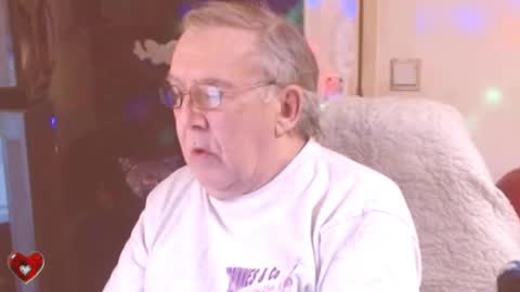 Snapshot of best127 chatting on February 22, 2025, 11:57 pm jean online show from February 22, 2025, 11:57 pm