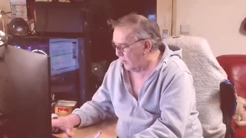 Snapshot of best127 chatting on March 4, 2025, 8:46 am jean online show from March 4, 2025, 8:46 am