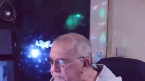 Snapshot of best127 chatting on March 10, 2025, 8:01 pm jean online show from March 10, 2025, 8:01 pm