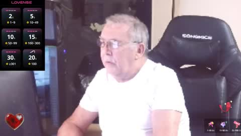 Snapshot of best127 chatting on October 13, 2025, 11:43 am jean online show from October 13, 2025, 11:43 am