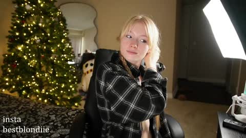 Chloe Next stream on Friday online show from December 7, 2024, 5:31 pm