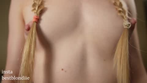 Chloe Next stream on Friday online show from December 7, 2024, 8:38 pm