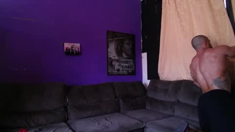 bestmuscle online show from December 25, 2024, 1:30 pm