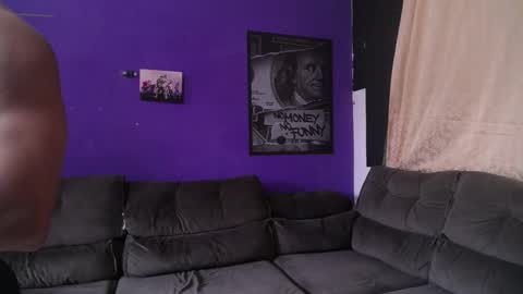 bestmuscle online show from January 27, 2025, 5:15 pm