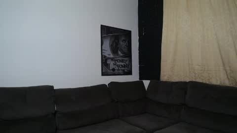 bestmuscle online show from October 6, 2025, 3:59 am